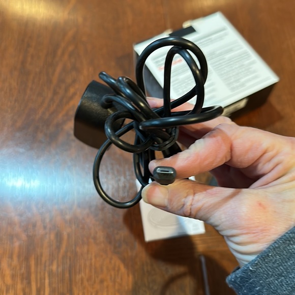 Wireless Charging Pad-Fast Charge - Picture 5 of 8